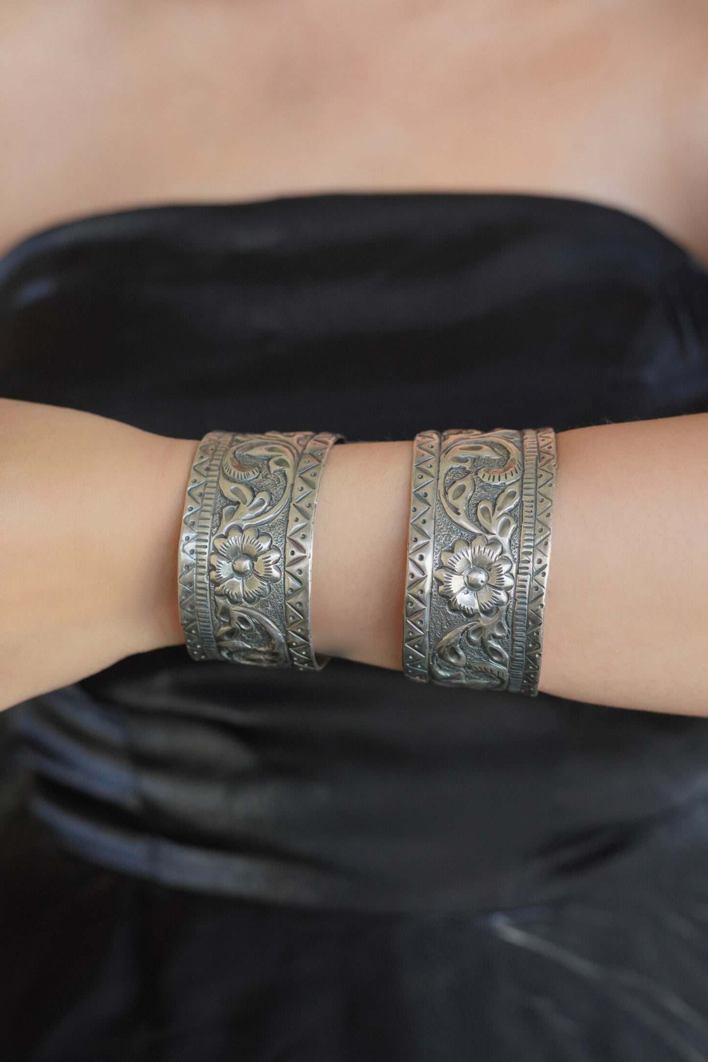 Monisha Floral Carved Kada - Set of 2 