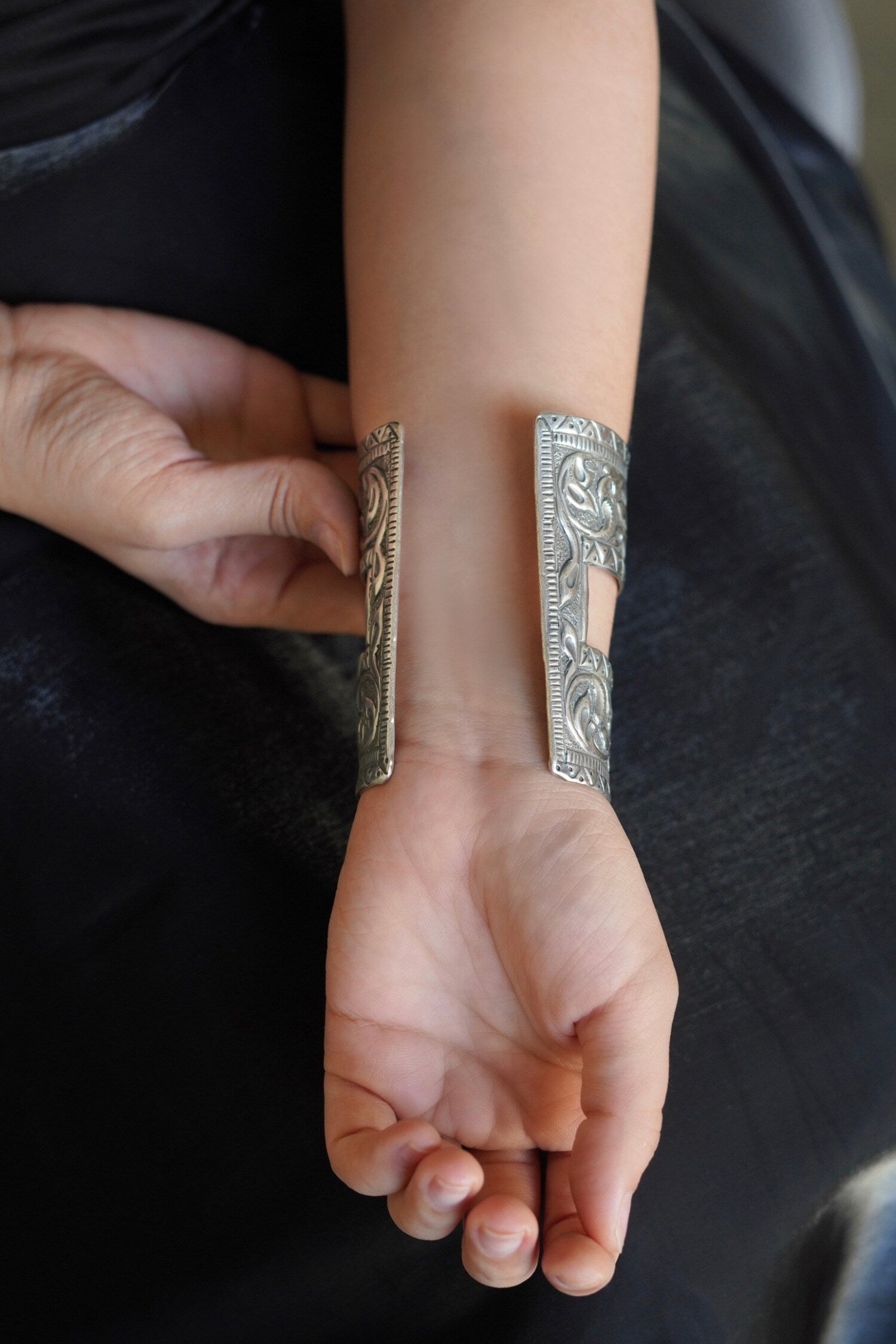 Monisha Floral Carved Kada - Set of 2 