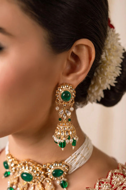 Indira Kundan Embellished Choker Set 