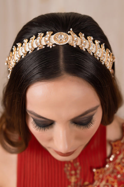 Padma Bead Embellished Chand Mathapatti 