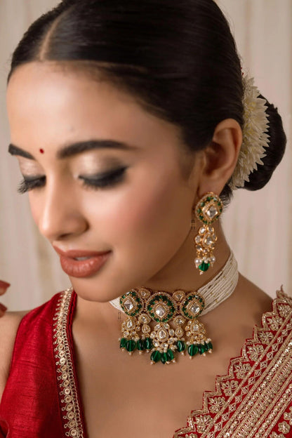 Rajni Kundan Embellished Choker Set 