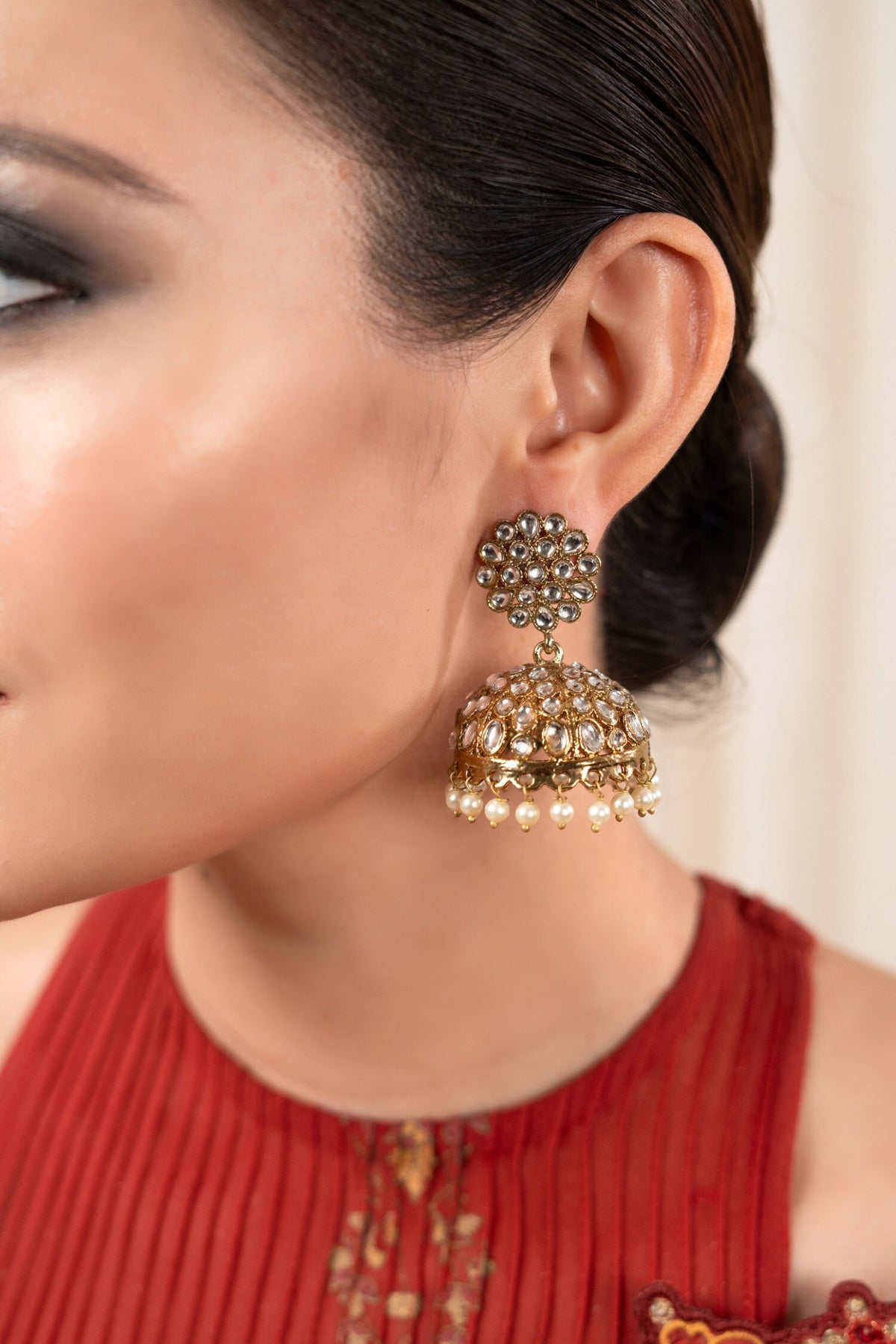 Amala Phoolista Kundan Chandbalis 