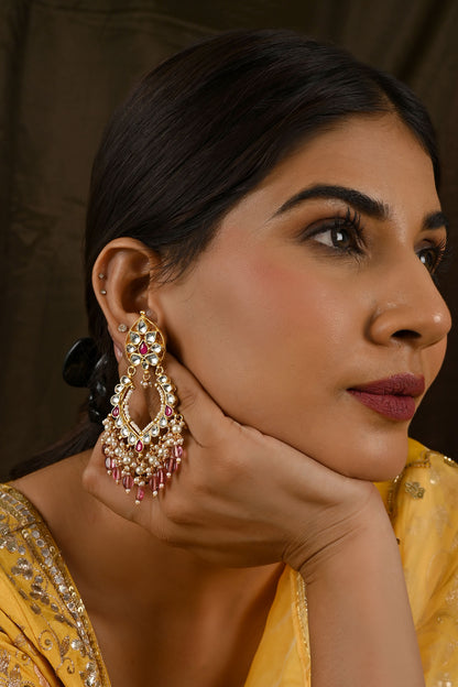 Kundan Embellished Droplet Earring 