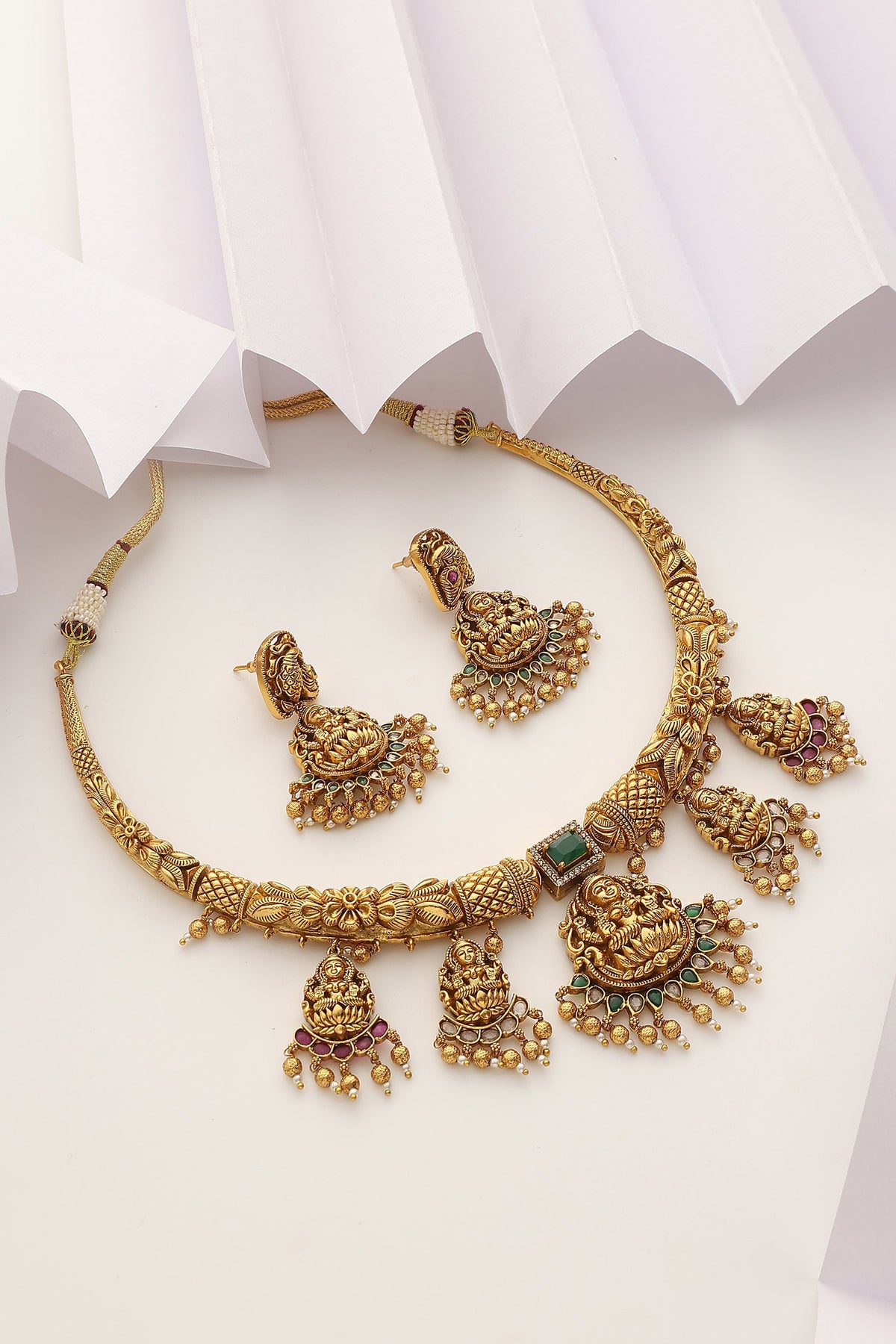 Carved Temple Hasli Necklace Set 