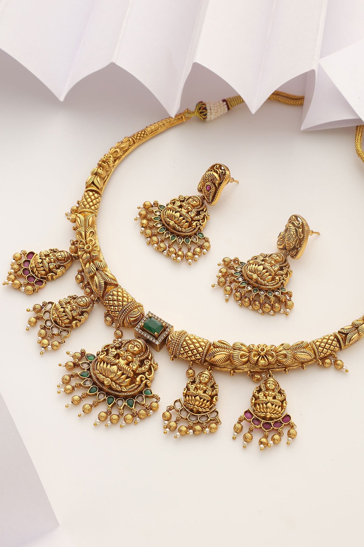 Carved Temple Hasli Necklace Set 