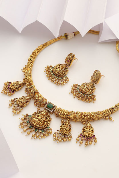 Carved Temple Hasli Necklace Set 