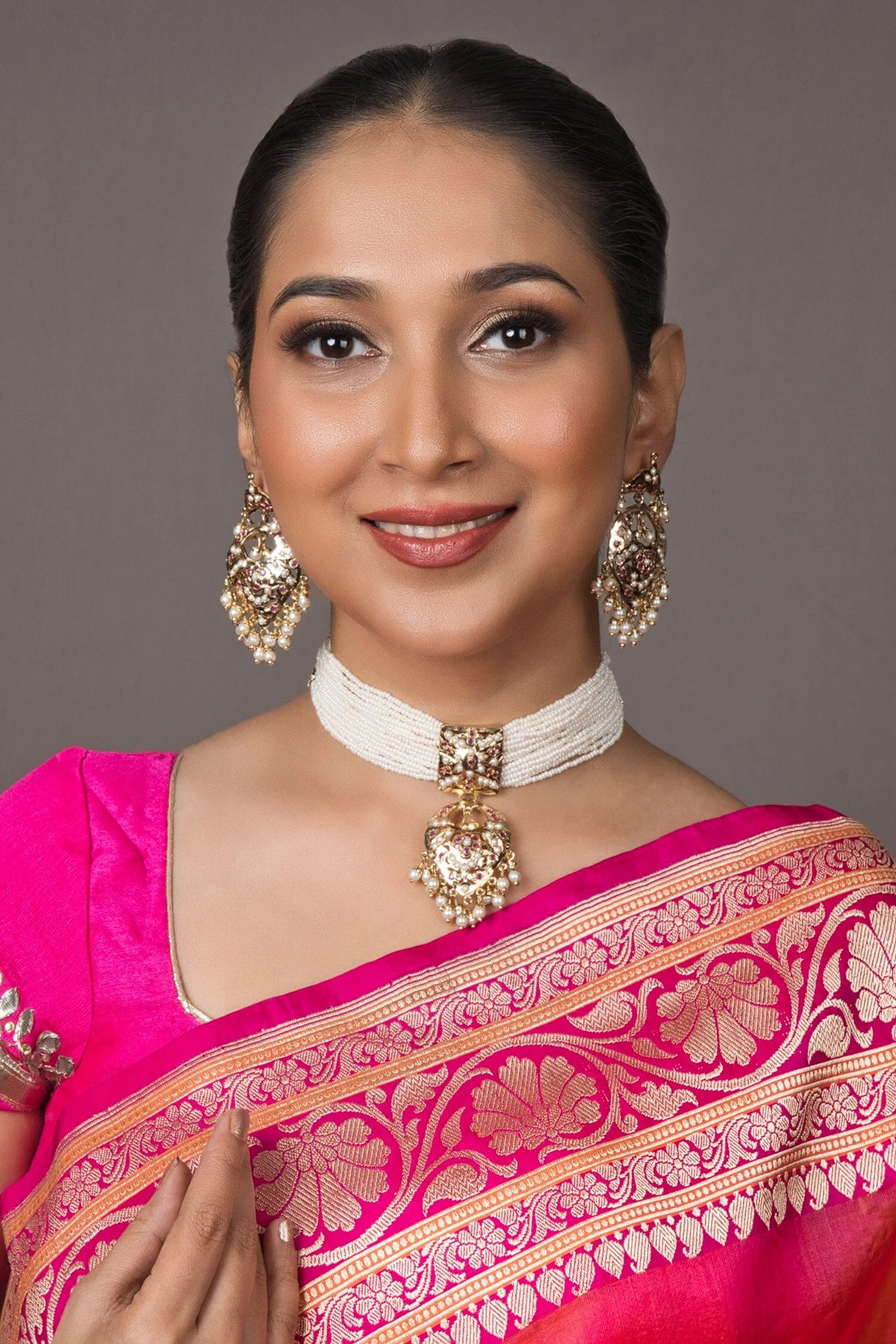 Stone Studded Jadau Choker Necklace Set 