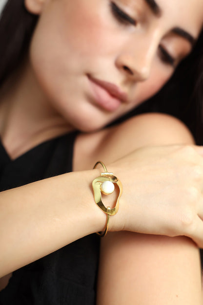 Breeze Pearl Encrusted Bracelet 