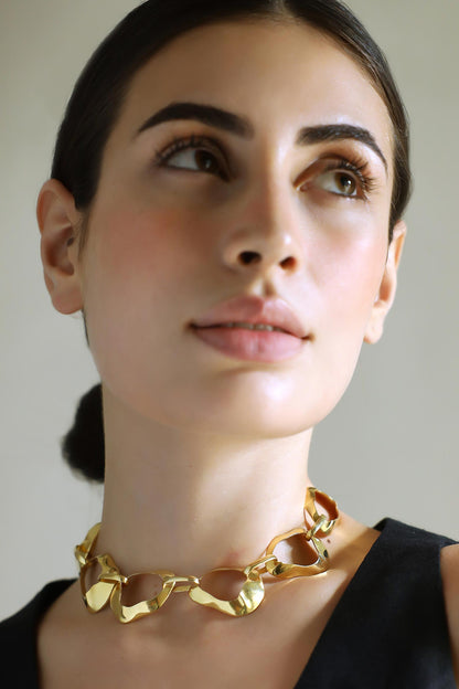 Ebb Abstract Motif Necklace 
