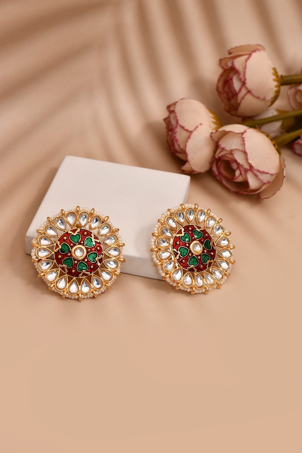 Enamelled Studded Round Studs 