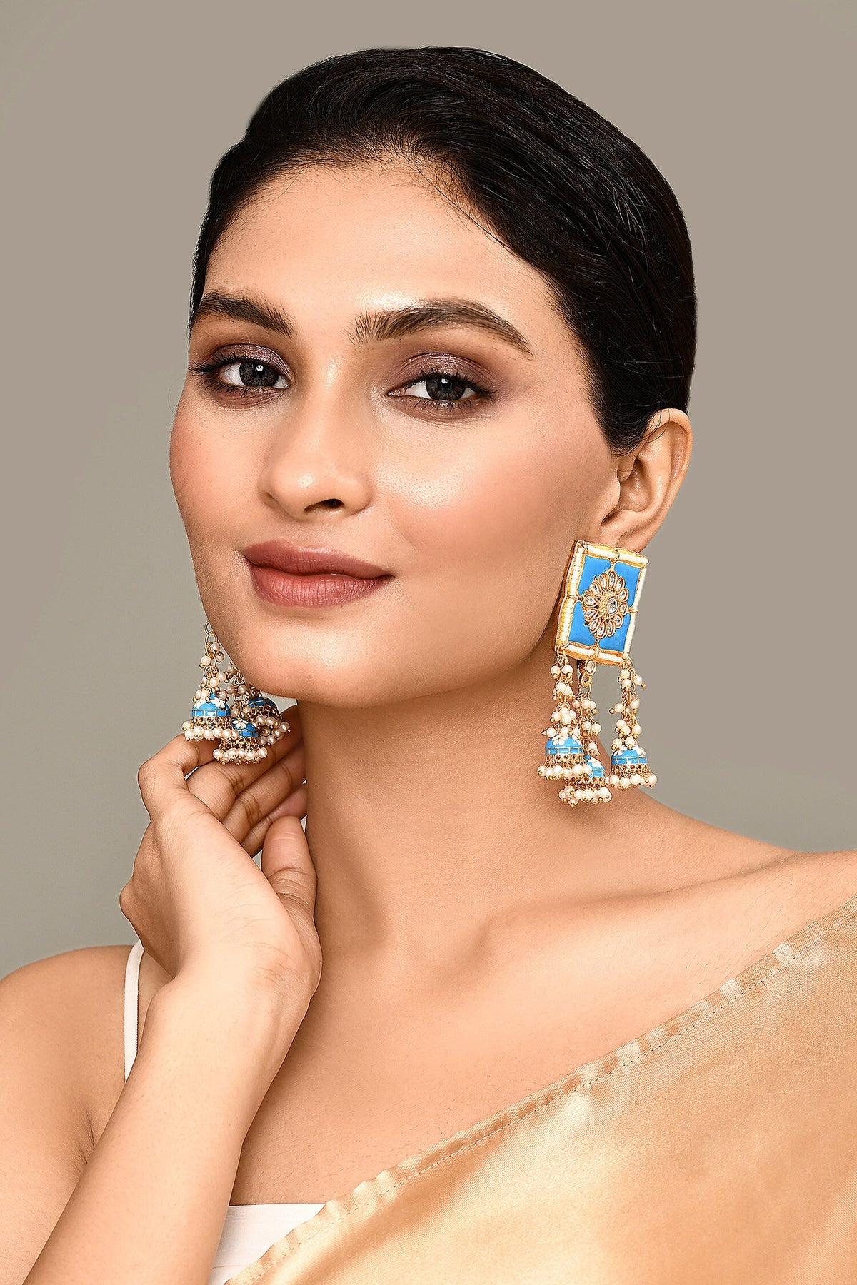 Square Top Floral Carved Earrings 