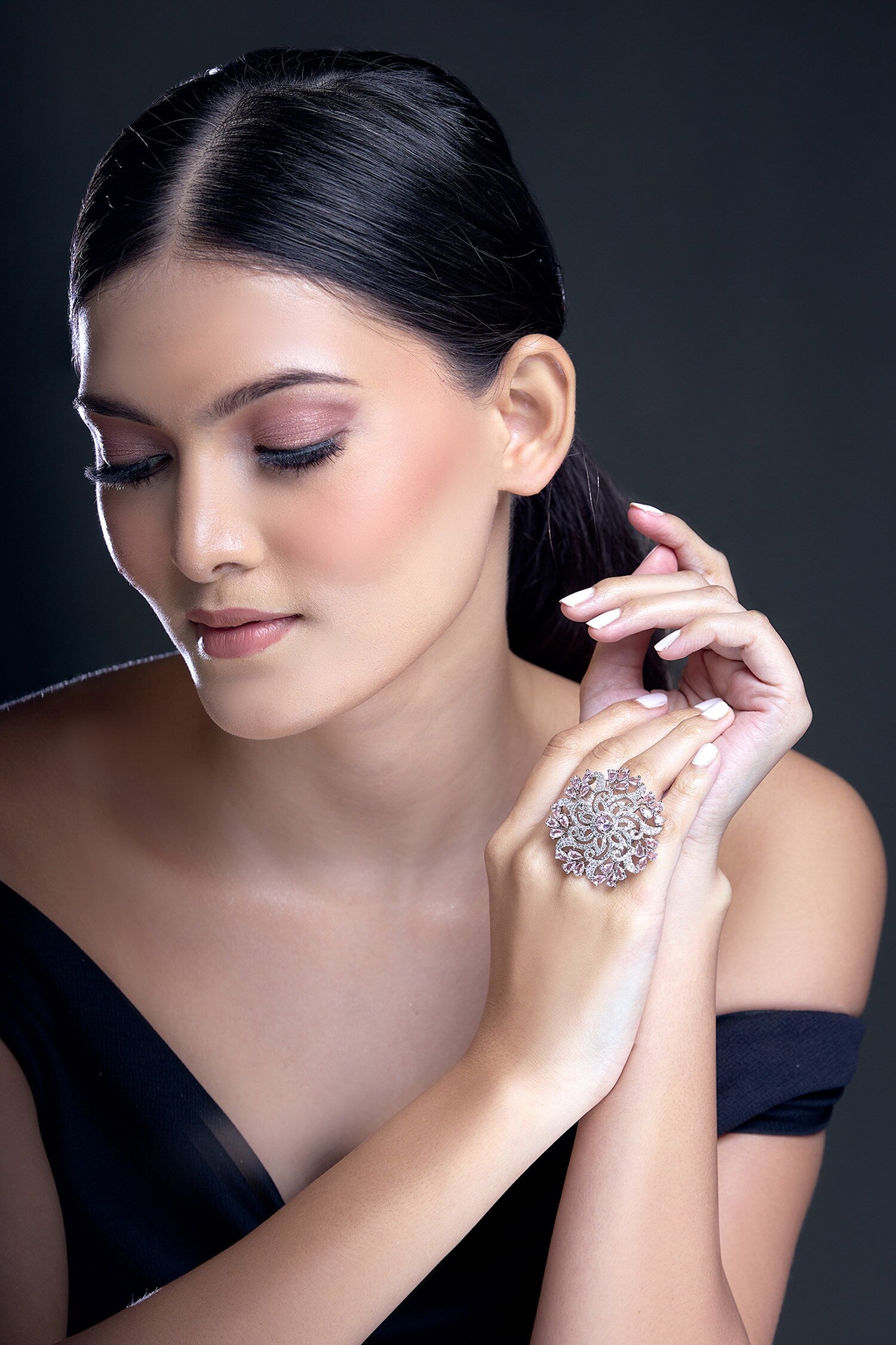 Zircon Studded Ring 
