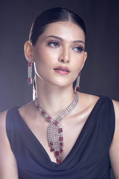 Floret Embellished Necklace Set 