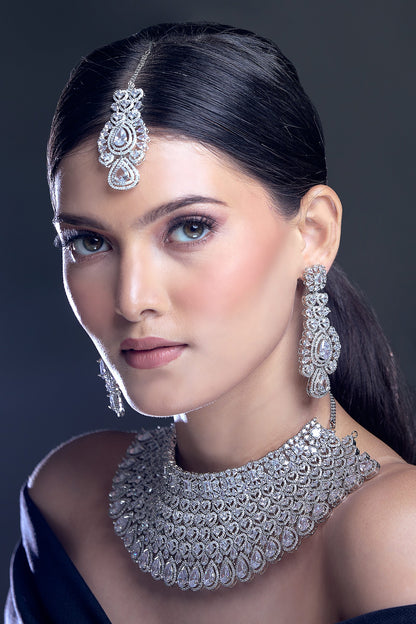 Zircon Cutwork Embellished Jewellery Set 