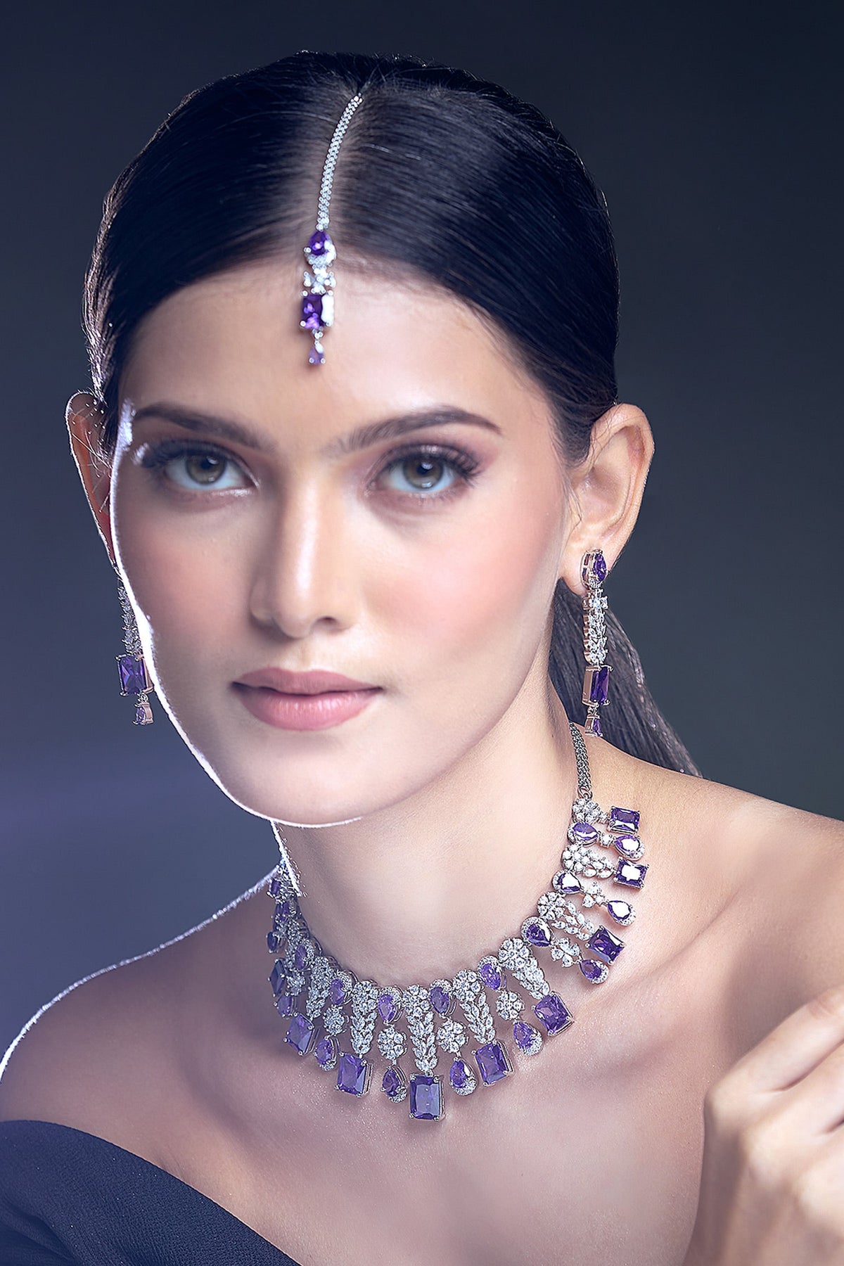Floret Dangler Embellished Jewellery Set 