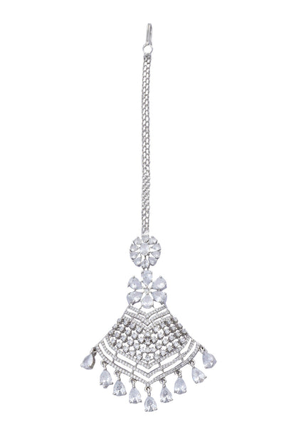 Flower Cutwork Maangtikka 