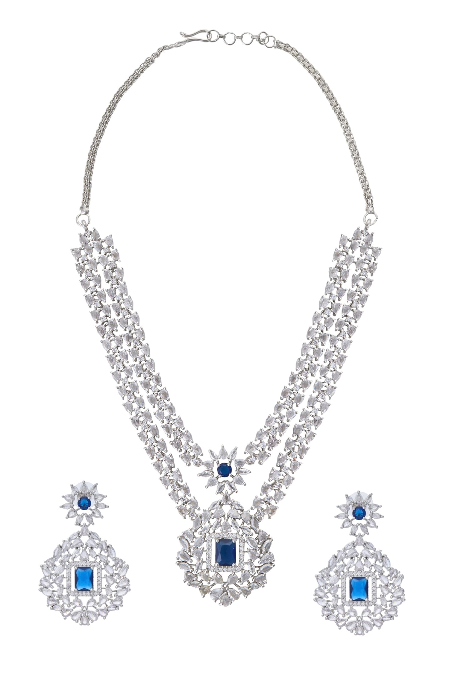 Zirconia Embellished Pendant Necklace Set 