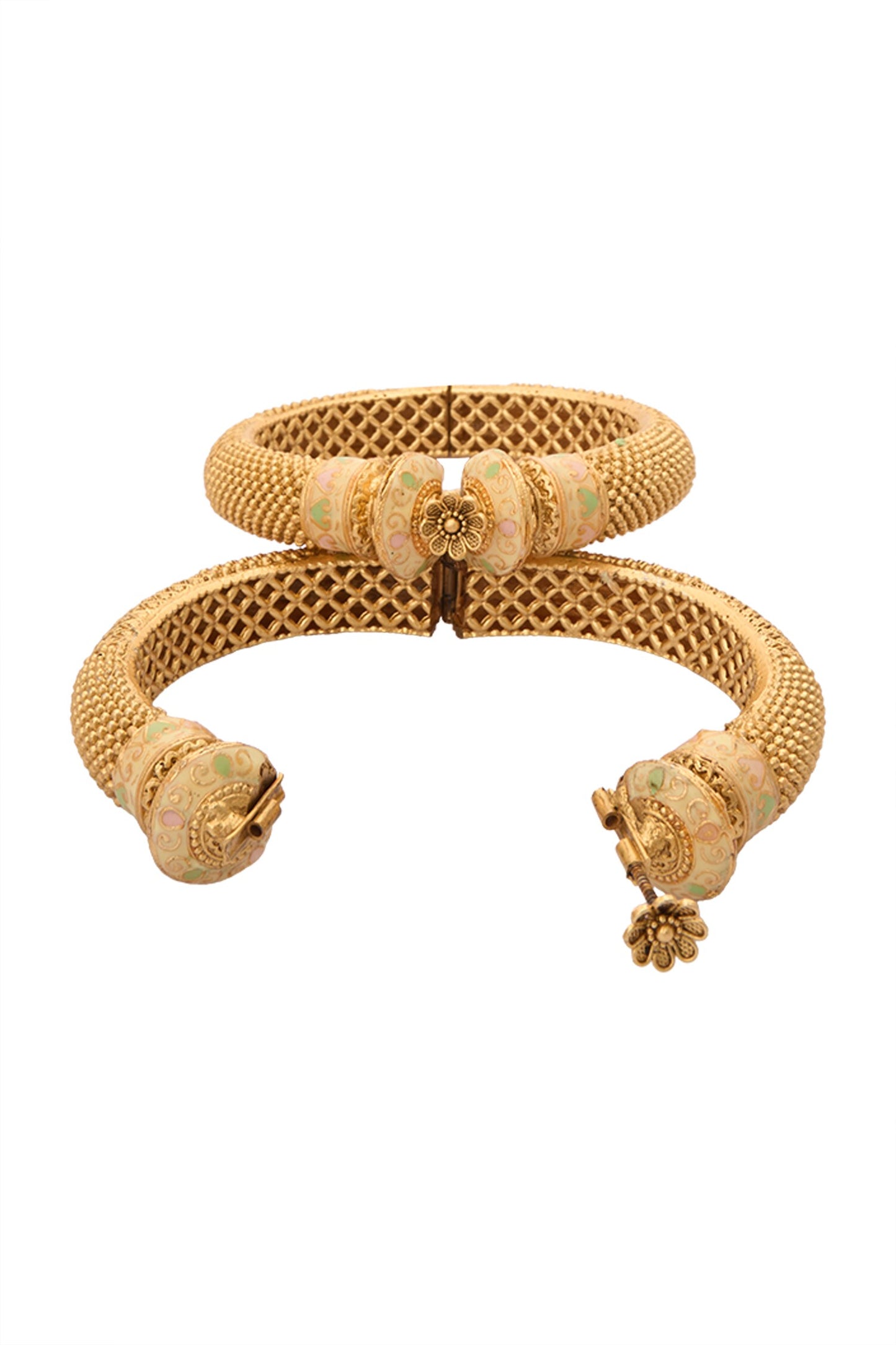 Floral Carved 2 Pcs Bangles 