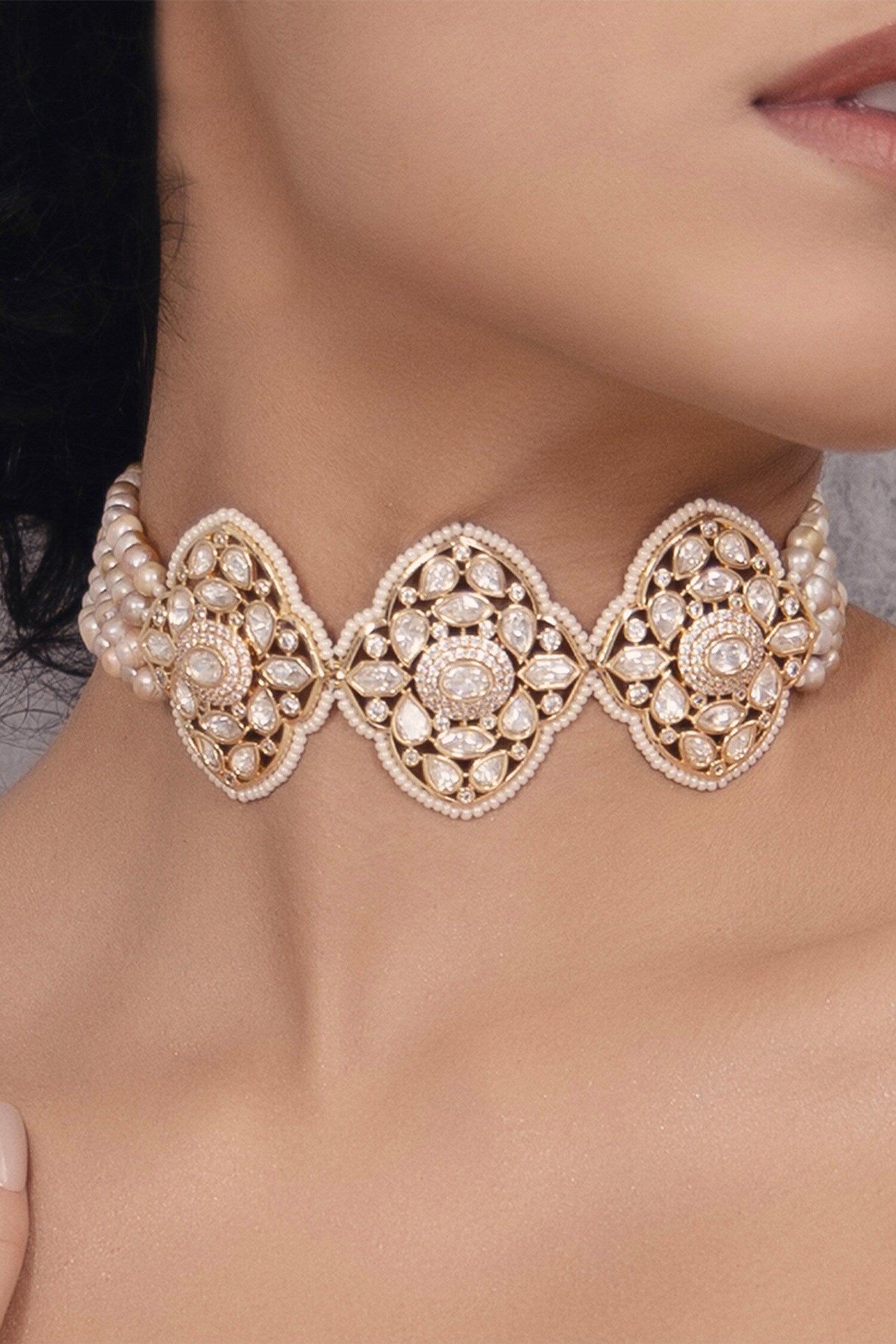 Polki Embellished Floral Unit Choker Necklace 