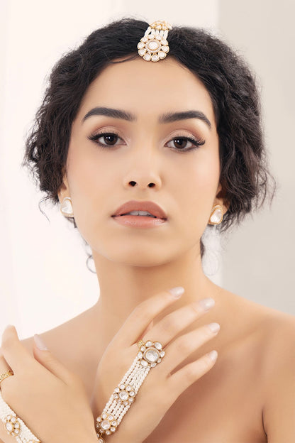 Polki Pearl Embellished Maangtikka 