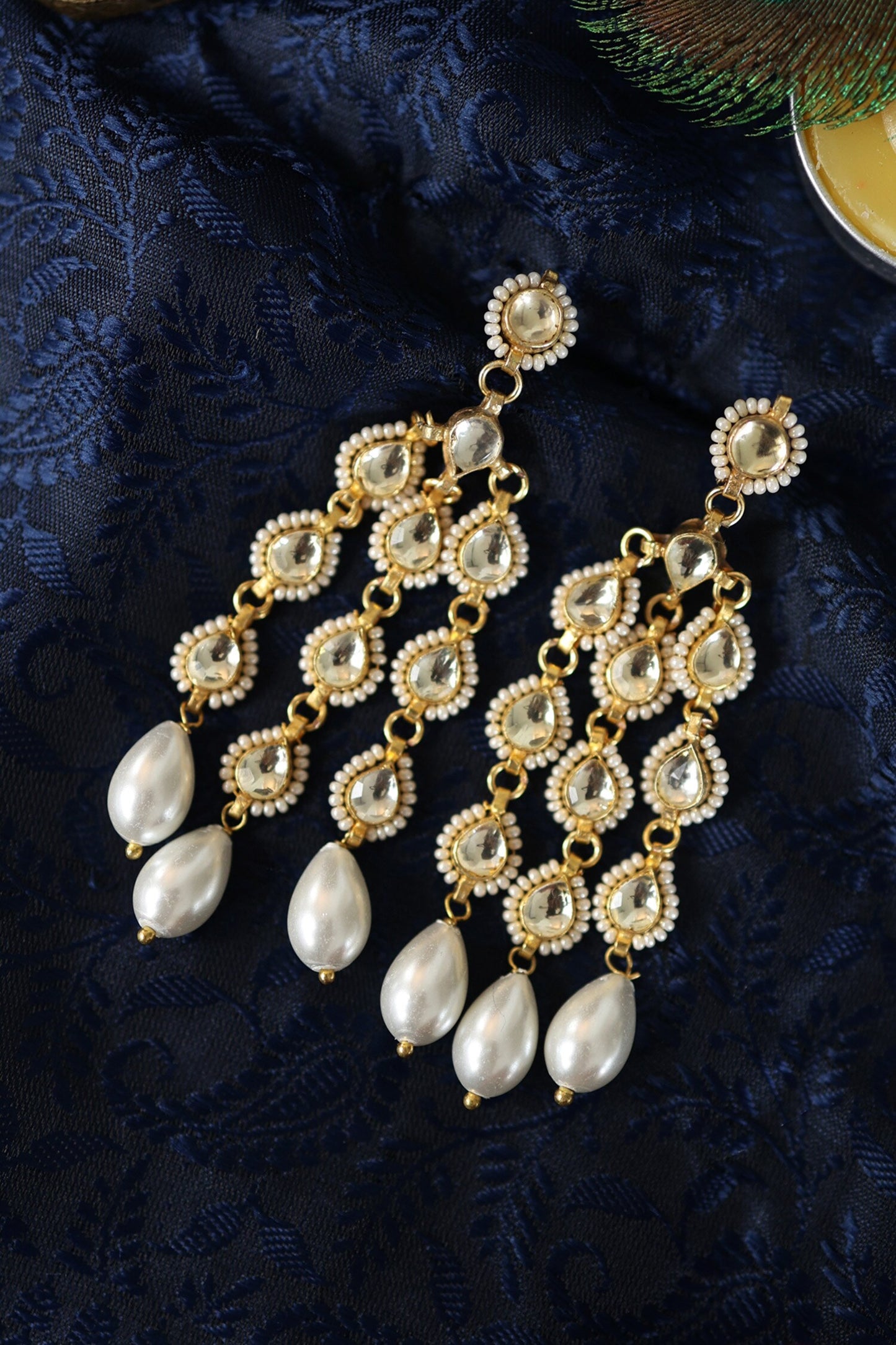 Kundan & Shell Pearl Earrings 