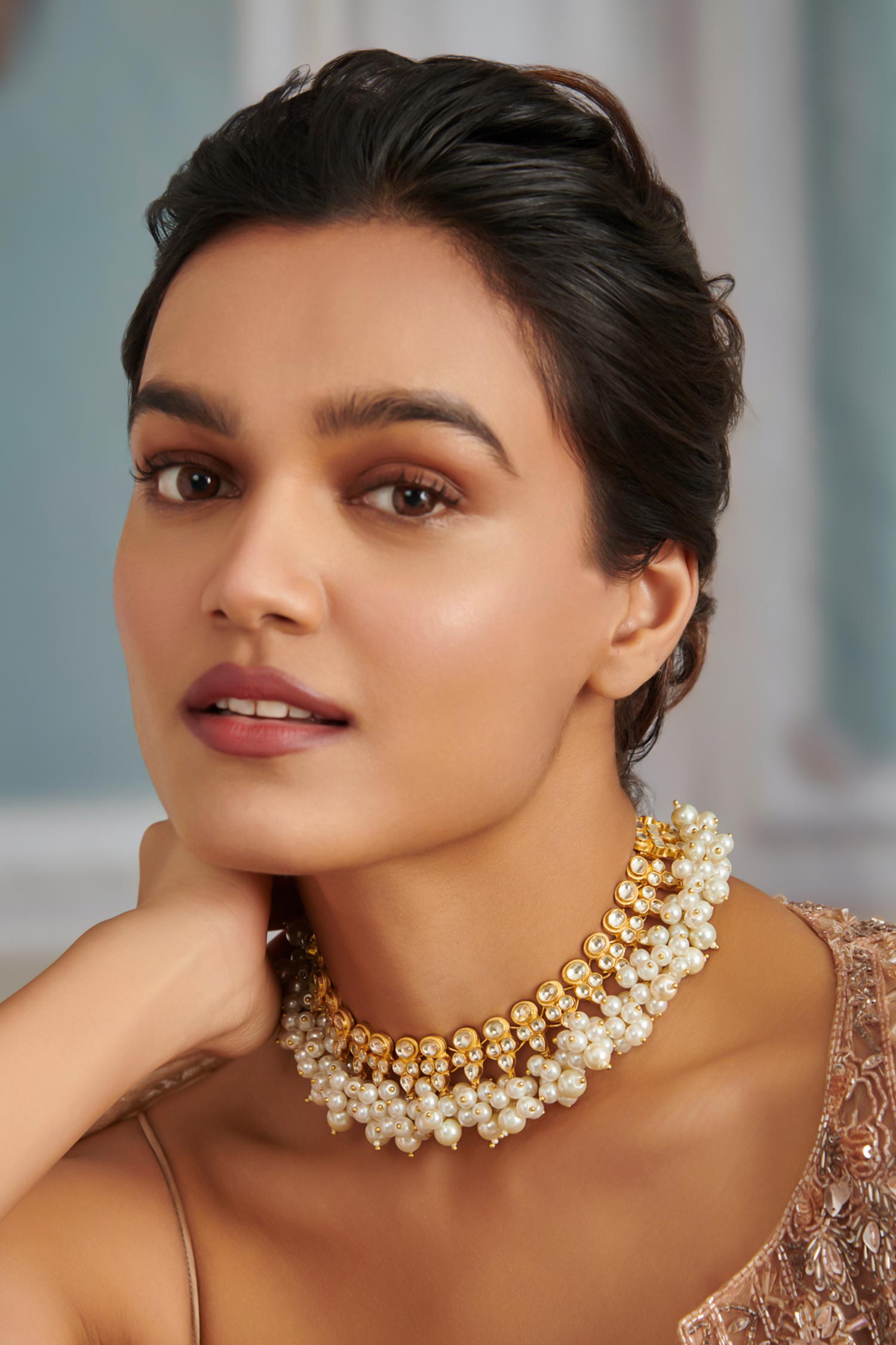 Kundan & Pearl Embellished Necklace 