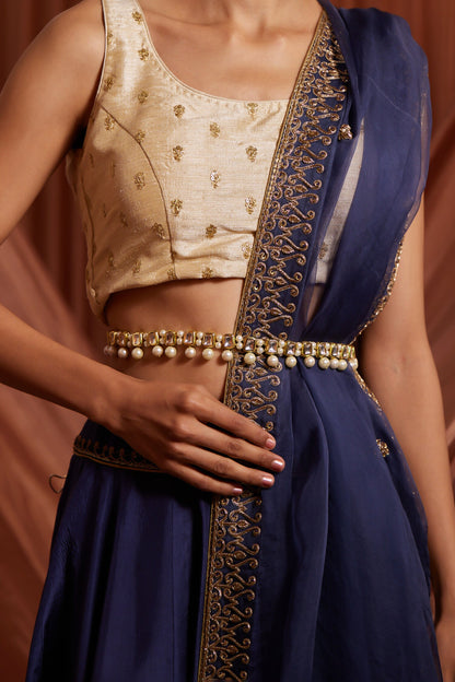 Kundan Pearl Embellished Adjustable Kamarbandh 