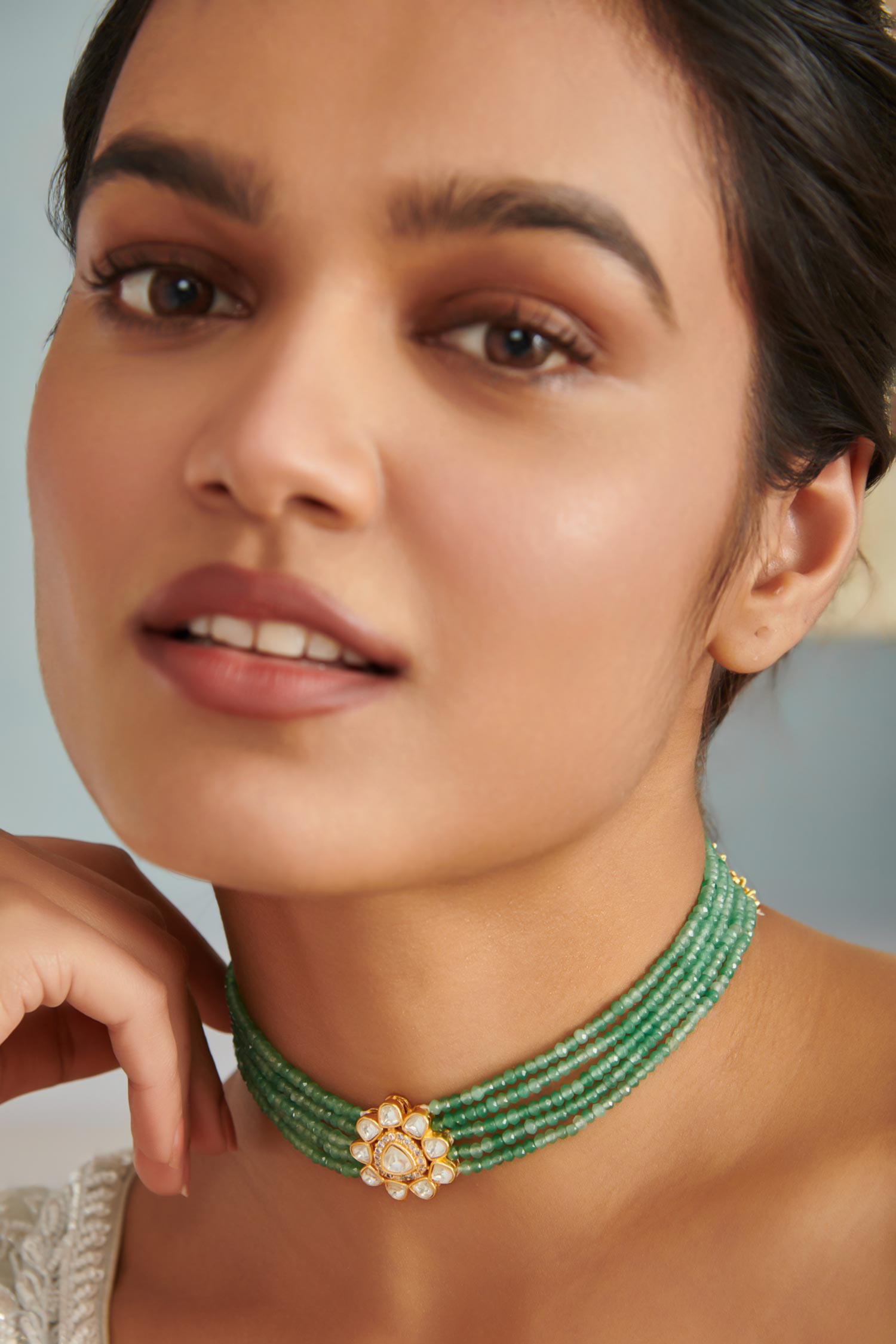 Floral Unit Onyx Embellished Choker Necklace 