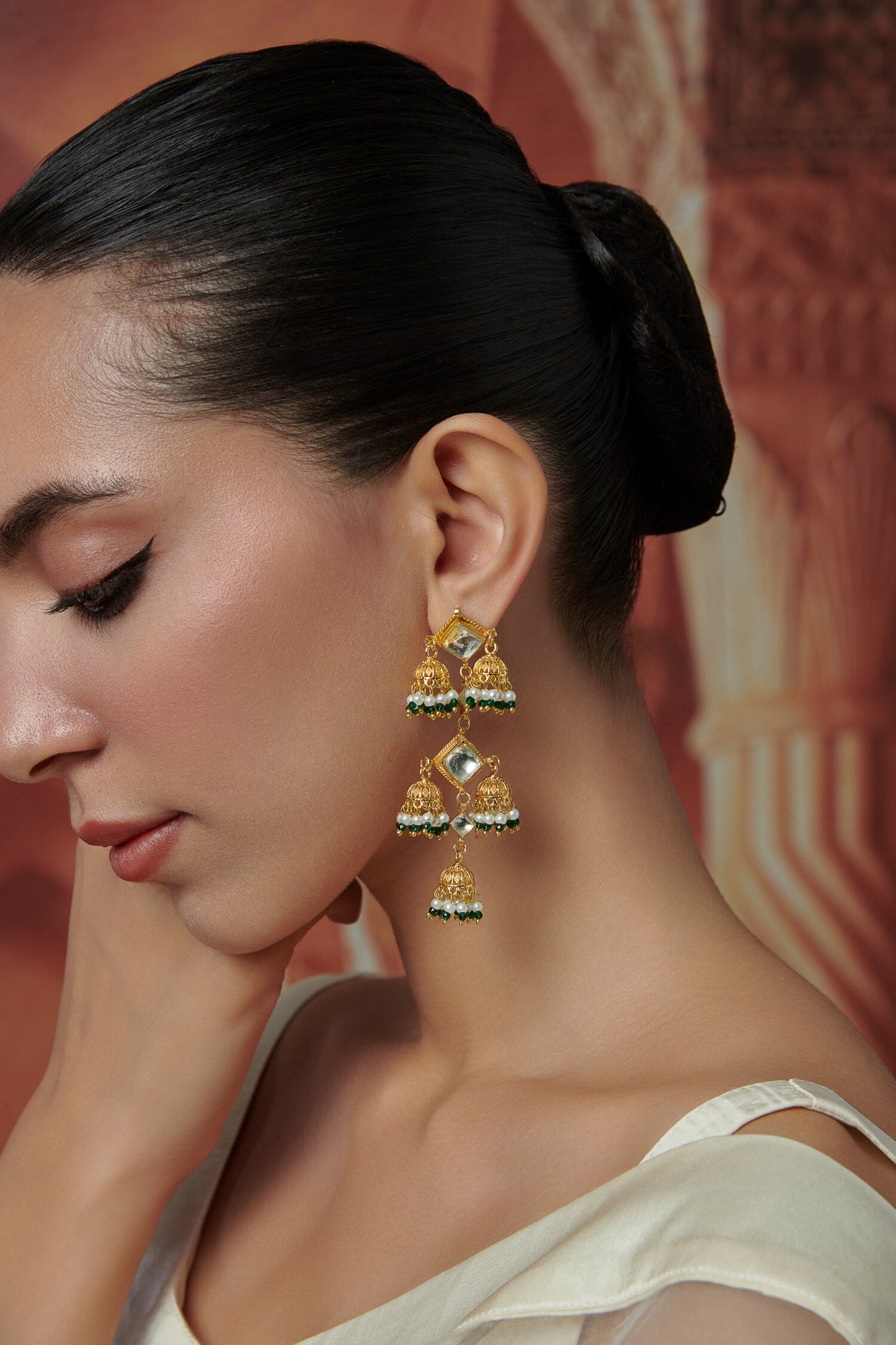 Kundan Embellished Jhumka Earrings 
