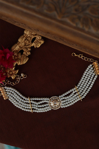 Phool Kundan Studded Pearl Choker 