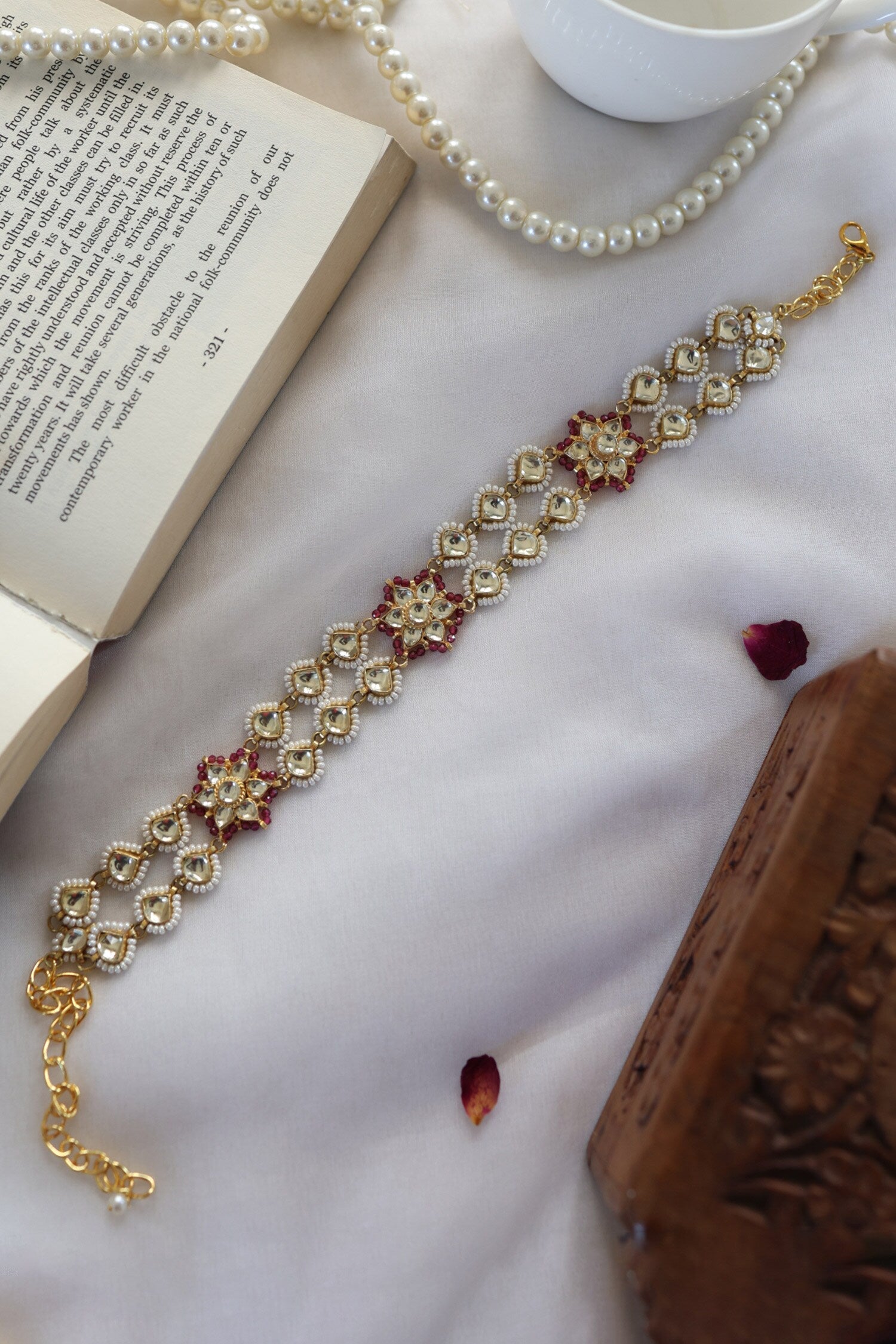 Gul Kundan & Pearl Embellished Necklace 