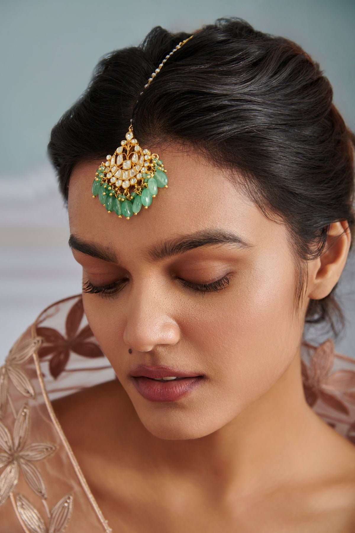 Kundan Carved Maangtikka 