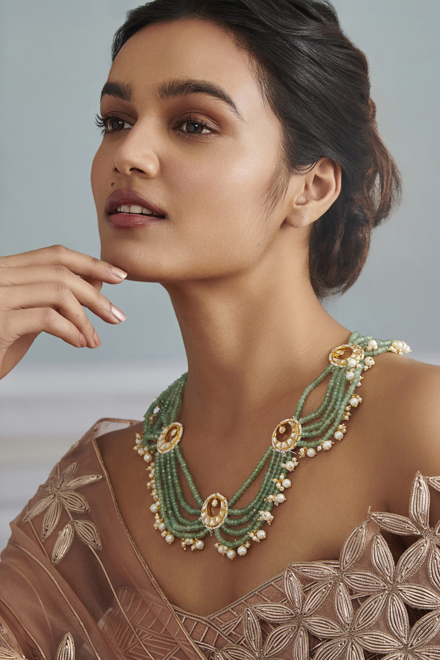 Scallop String Embellished Necklace 