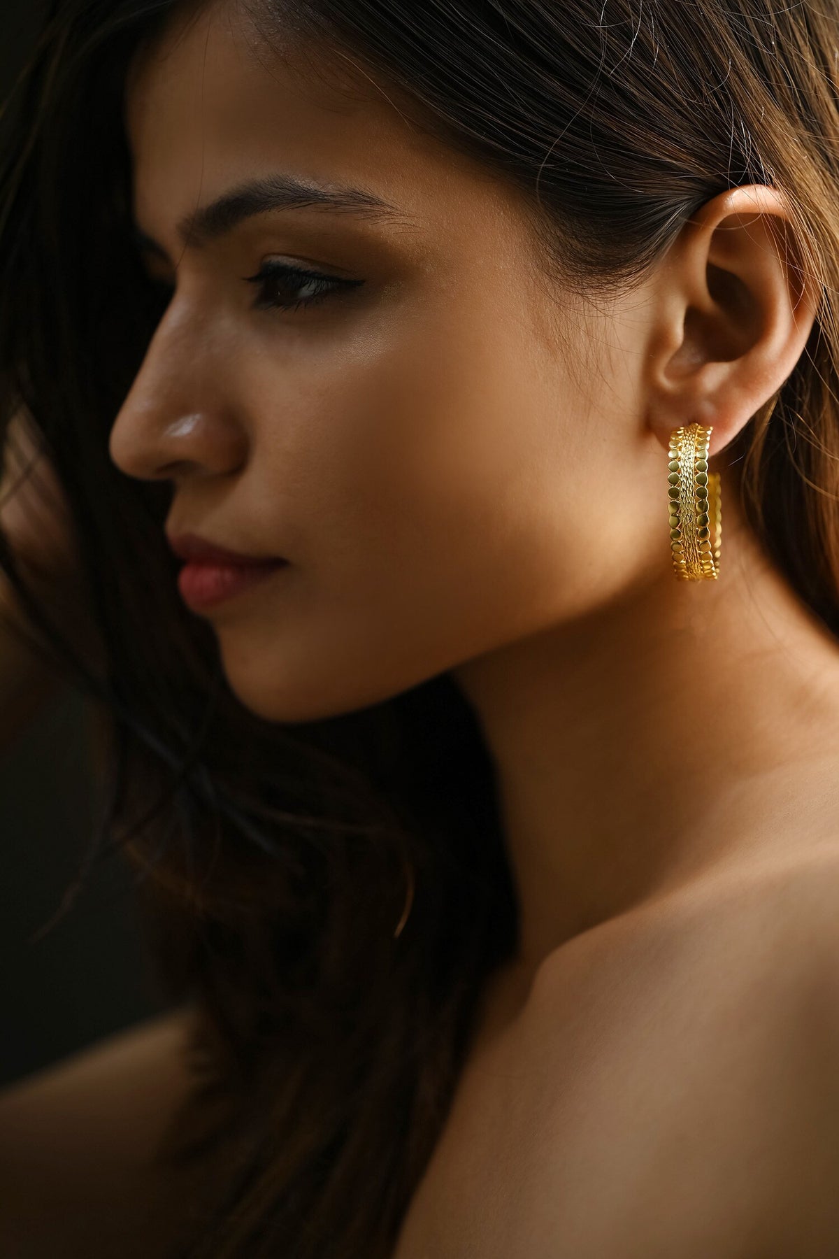 Suni Textured Hoops 