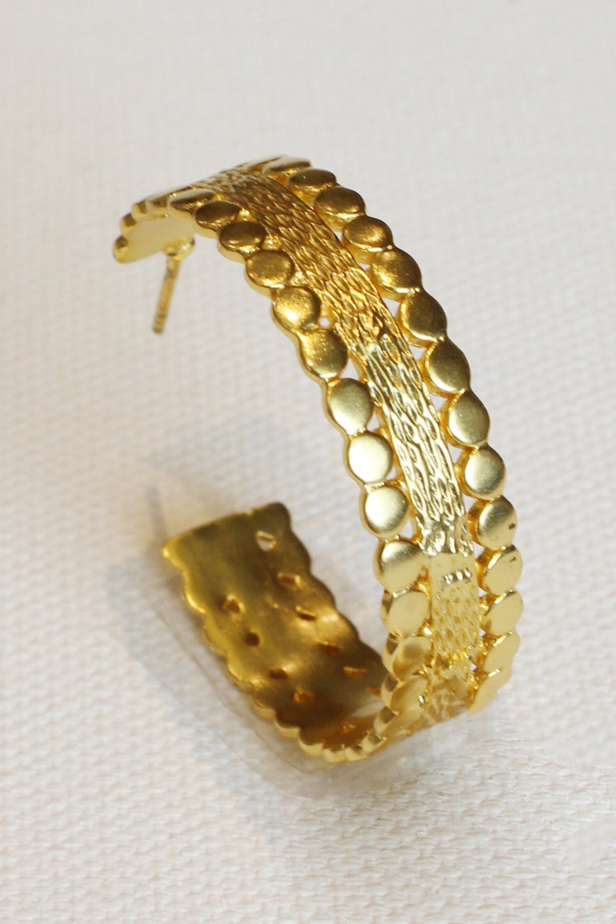 Suni Textured Hoops 