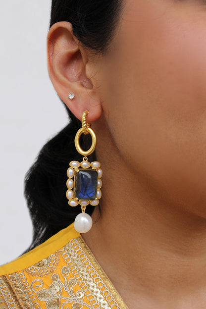 Gris Pearl Drop Earrings 