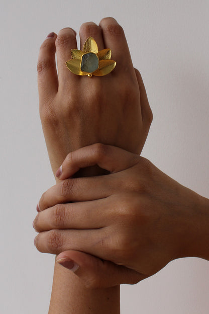 Petal Carved Ring 