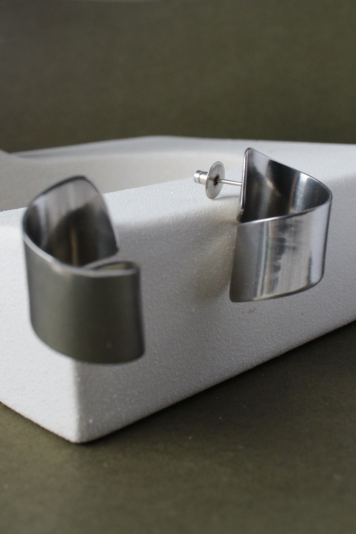 Deneb Glint Studs 