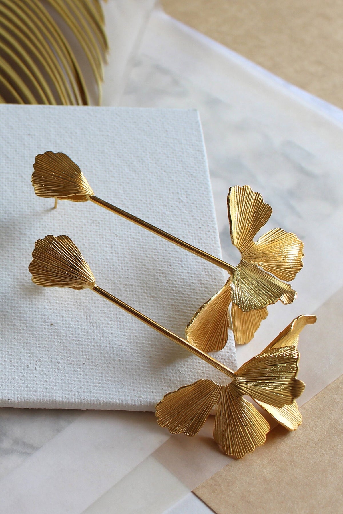 Fiore Persannes Danglers 