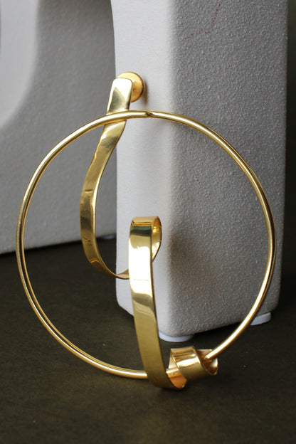 Intertwined Ribbon Hoops 