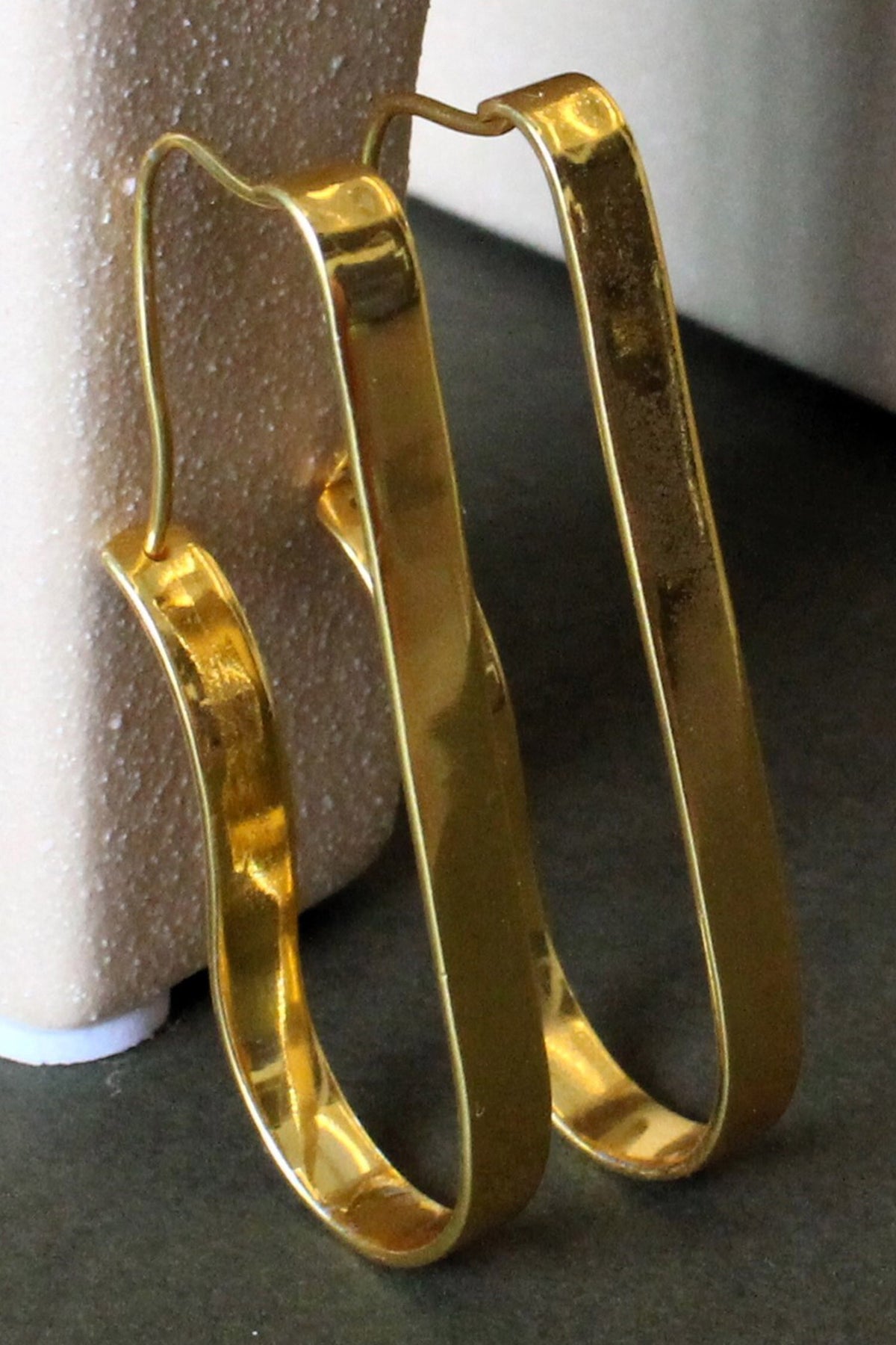 Rippling Ribbon Pattern Hoops 