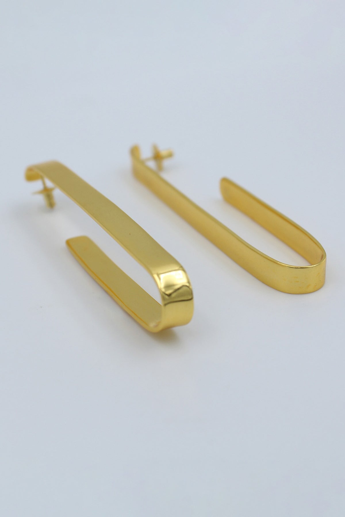 Rippling Ribbon Hoops 