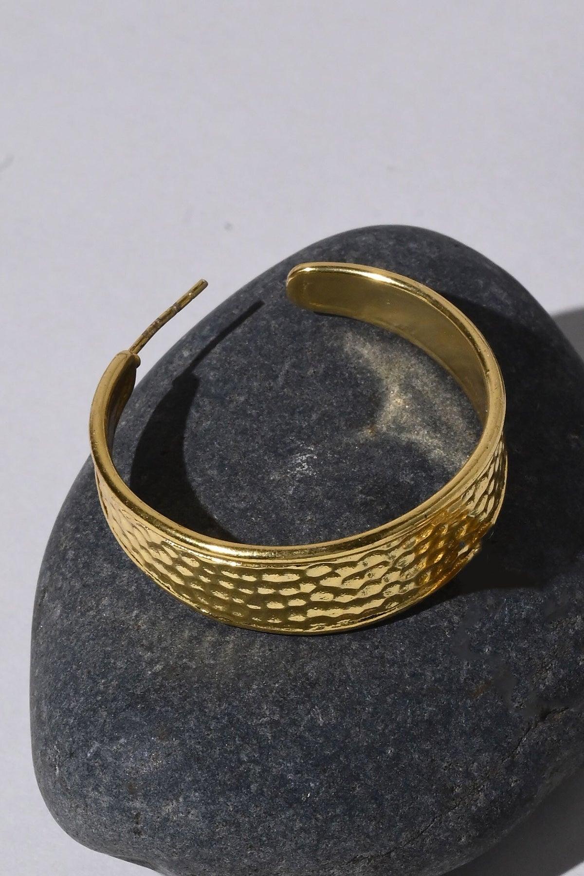 Hailey Textured Hoops 