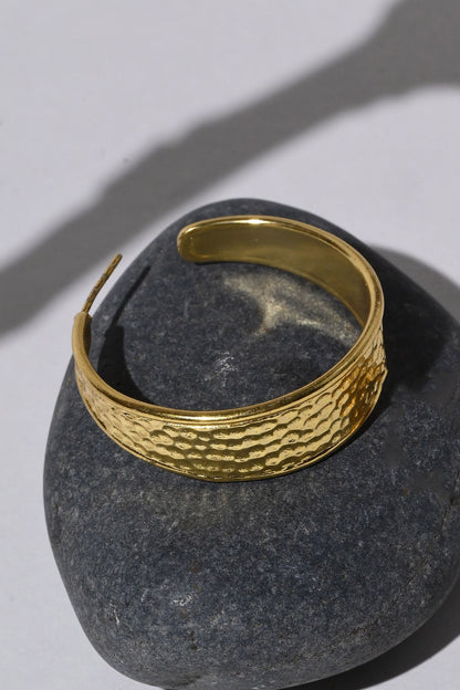 Hailey Textured Hoops 