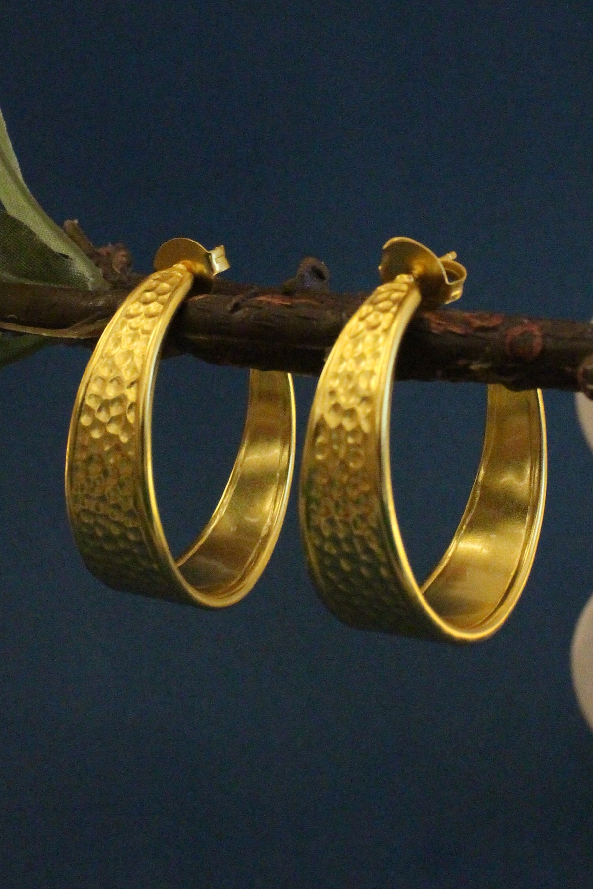 Hailey Textured Hoops 