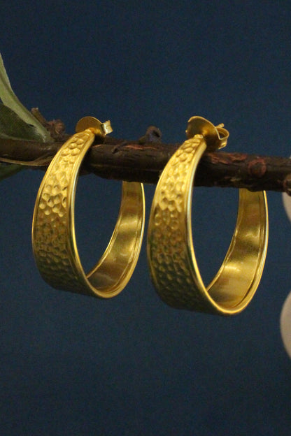 Hailey Textured Hoops 