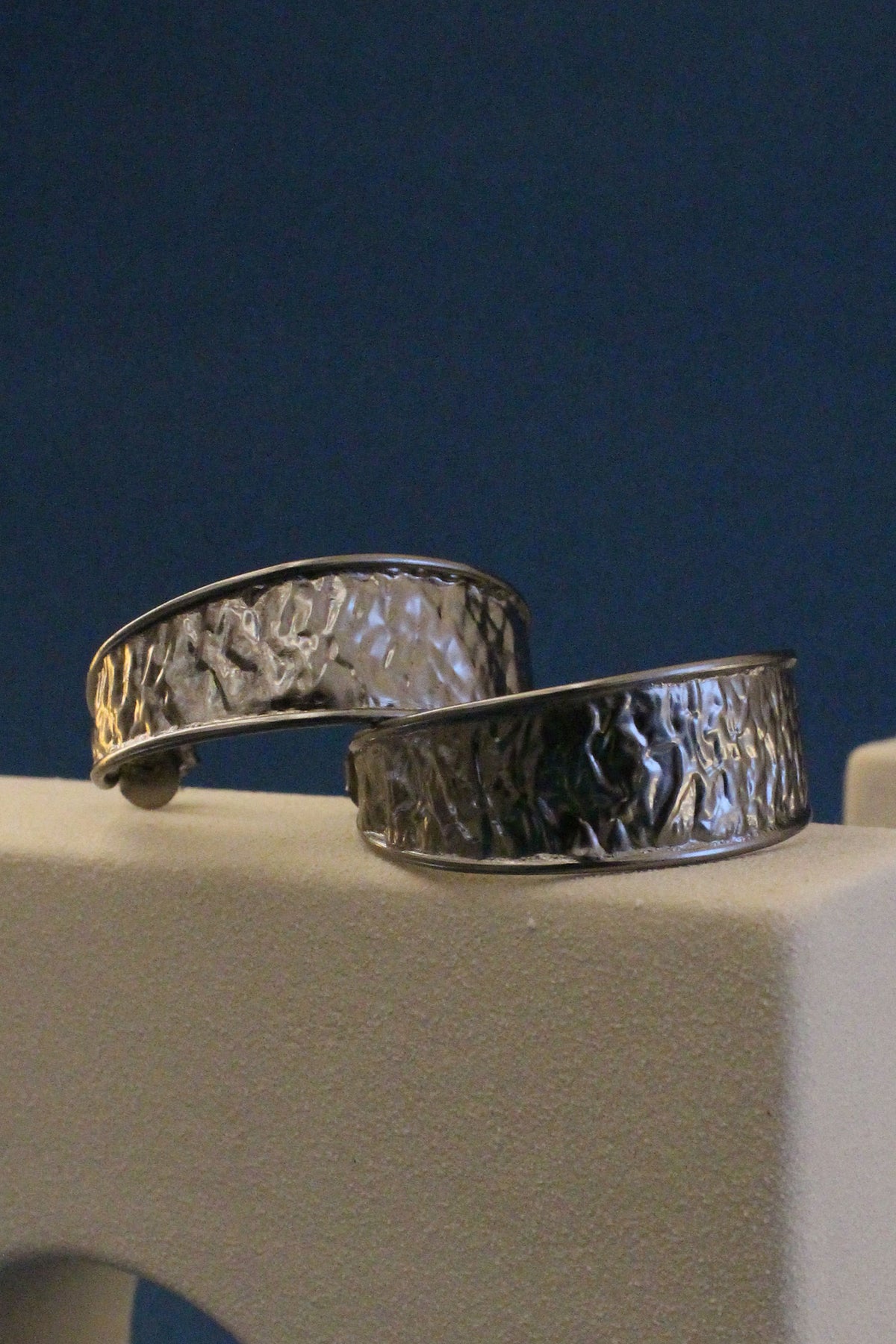 Bailey Hammered Textured Hoops 