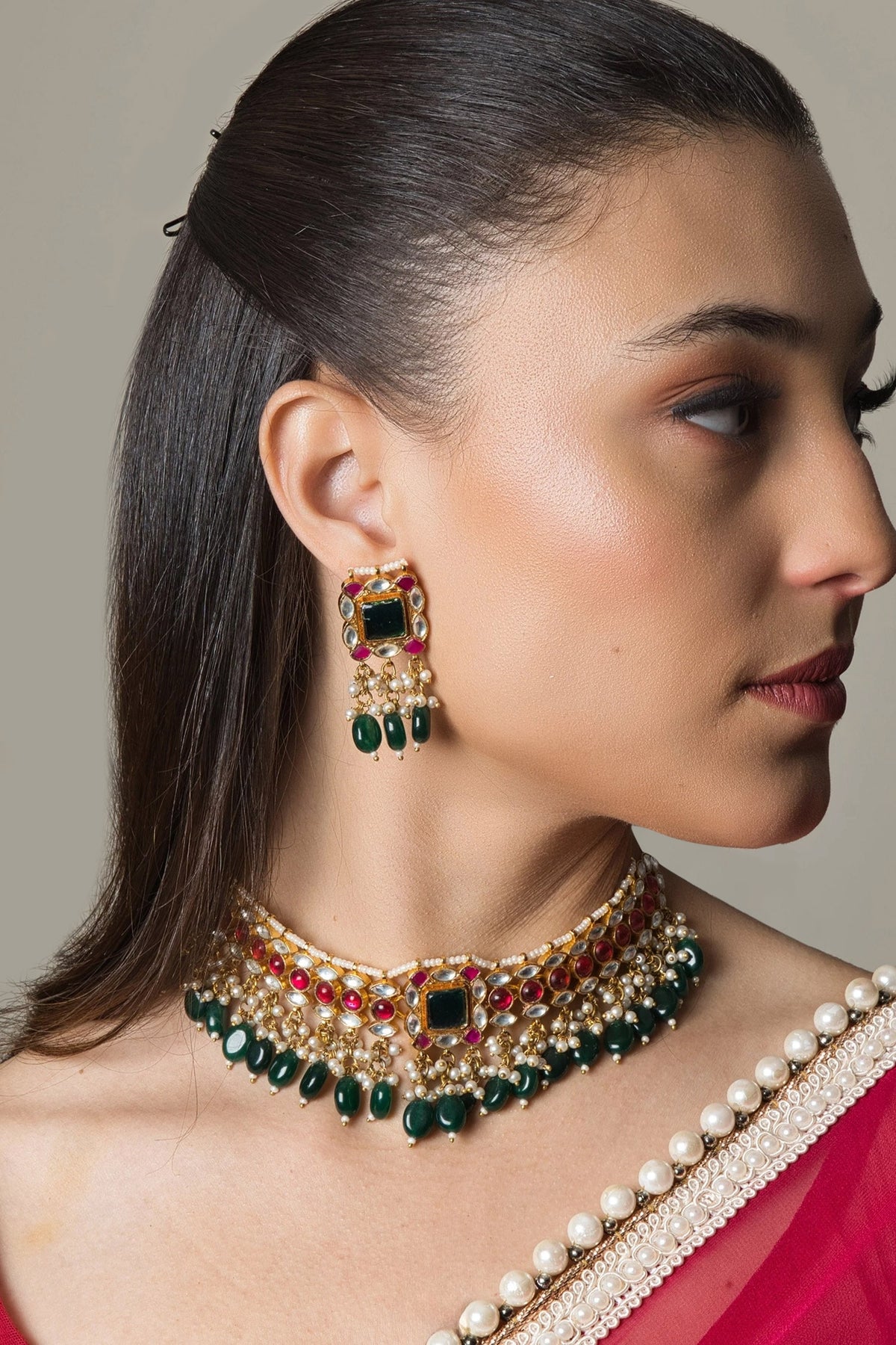 Sameera Kundan Embellished Choker Set 