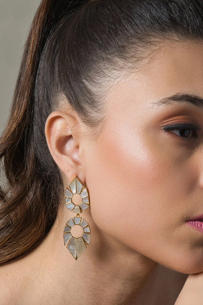 Infinity Shell Pearl Embellished Earrings 