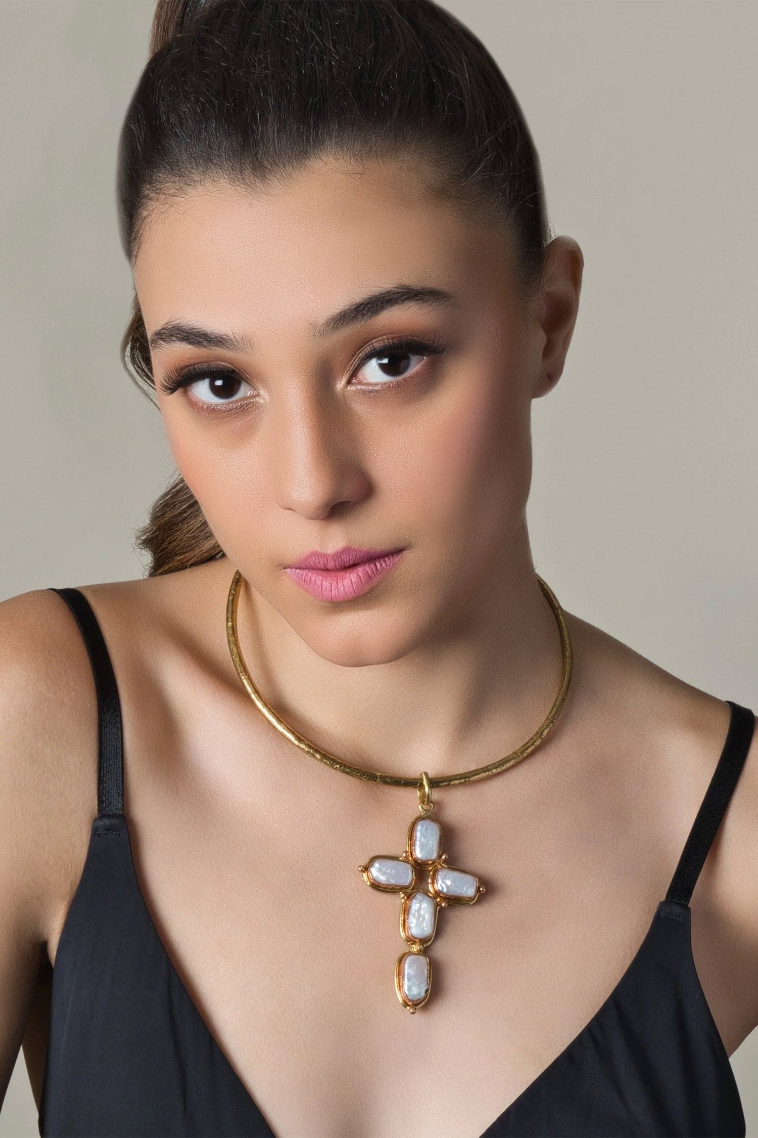 Gleaming Pearl Embellished Cross Necklace 